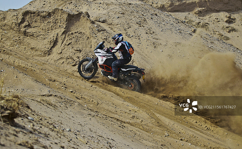 越野摩托拉力赛图片素材