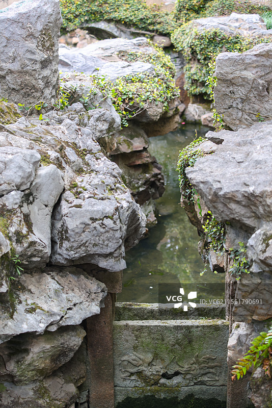 苏州园林网师园铁琴曲廊殿春簃引静桥水闸真意彩霞池樵风径等风光组图图片素材