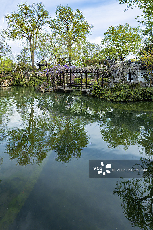 苏州留园小蓬莱与可亭图片素材