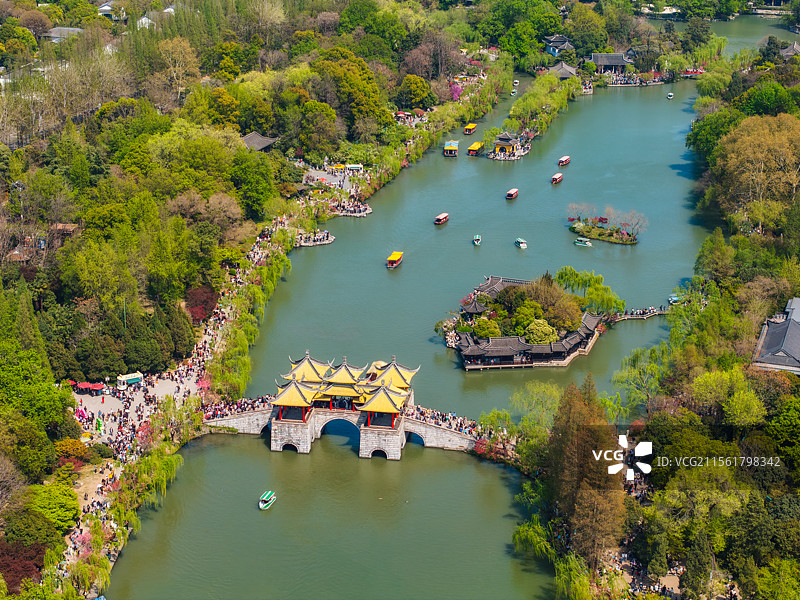 江苏，扬州市，蜀冈-瘦西湖风景名胜区，国家5A级旅游景区，五亭桥，凫庄，钓鱼台，水云胜概，春季，航拍图片素材