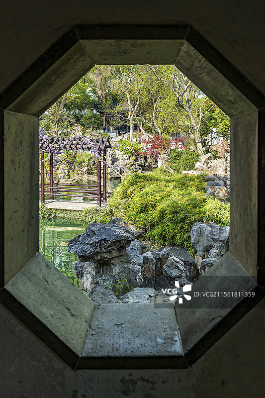 苏州留园小蓬莱图片素材