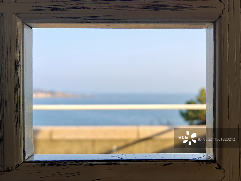 窗外风景 美丽的海岸线 摄于青岛八大关花石楼图片素材