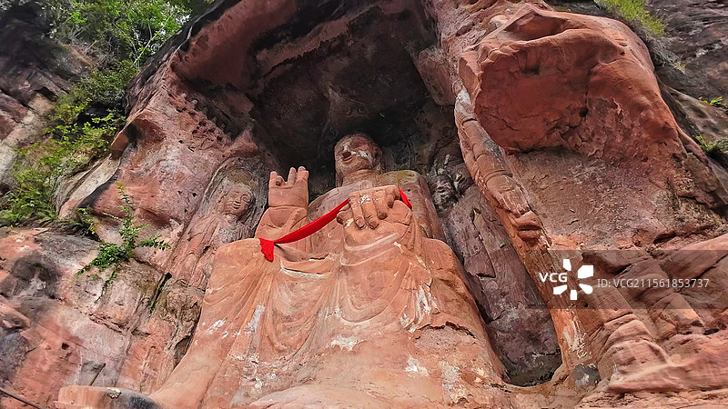 四川邛崃石笋山摩崖造像图片素材