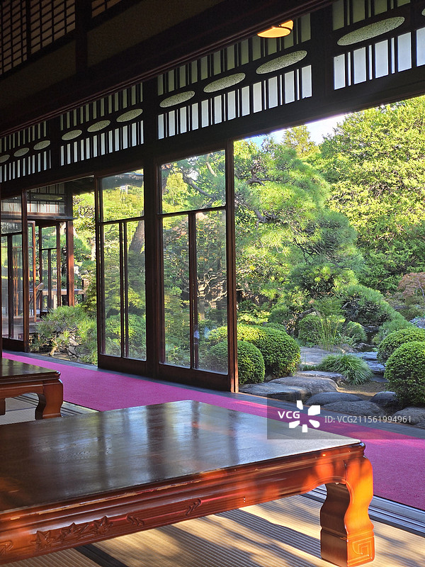 日本柴又山本亭日式庭院图片素材