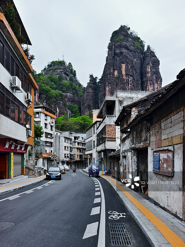 广东韶关乐昌坪石镇丹霞风景图片素材