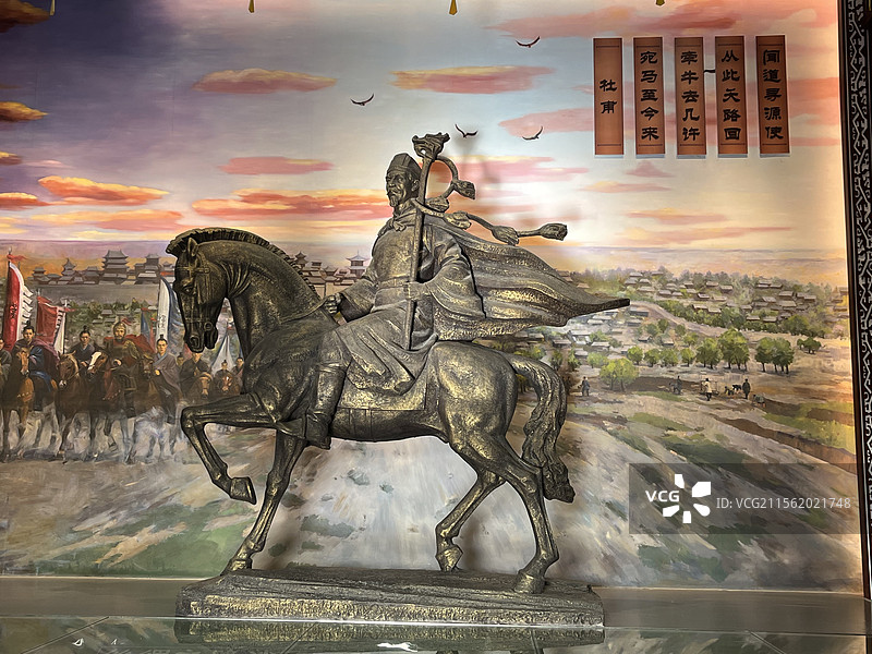 新疆喀什疏勒县张骞纪念馆 张骞骑马像图片素材