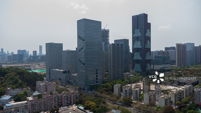 航拍全景：深圳市南山区西丽街道留仙洞总部基地-万科云城-深圳国际创新谷-创智云城-城市风光建筑图片素材