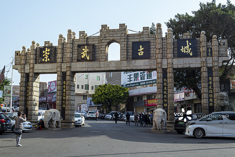 泉州市惠安崇武古城牌楼图片素材