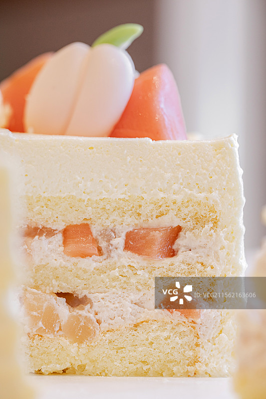 生日蛋糕奶油蛋糕蜜桃蛋糕凤梨柠檬蛋糕菠萝蛋糕甜品烘焙甜食下午茶纪念日粉色浪漫水蜜桃蛋糕慕斯蛋糕瑞士卷图片素材