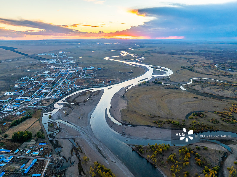 航拍内蒙古呼伦贝阿尔山尔黑山头风景区图片素材