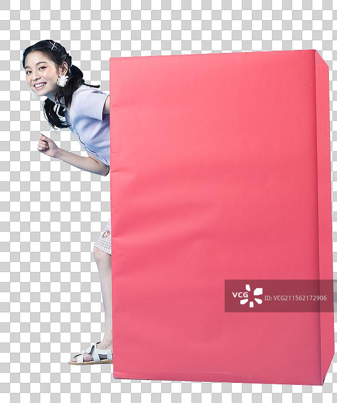 年轻女人在捉迷藏图片素材