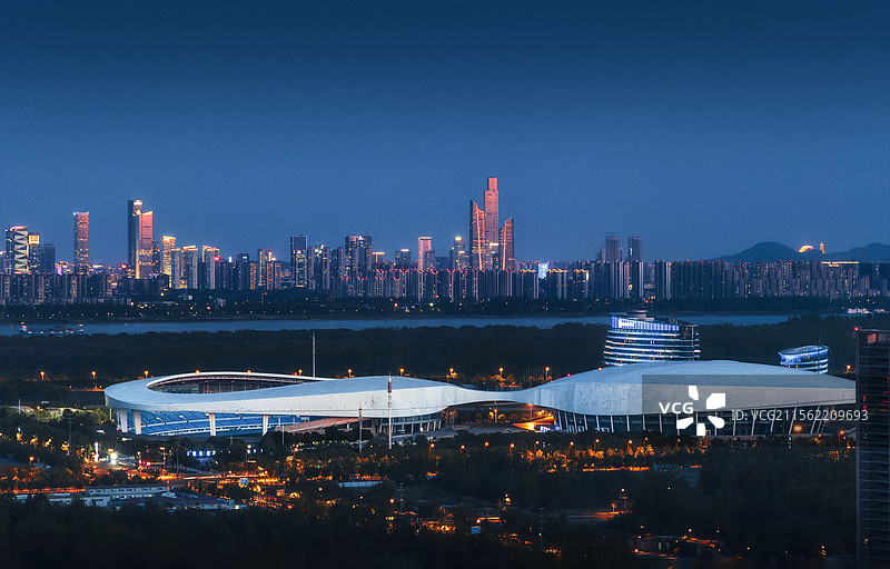 青奥体育公园 河西cbd同框图片素材