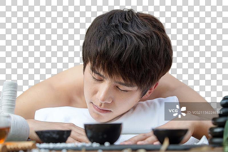年轻男人做spa图片素材