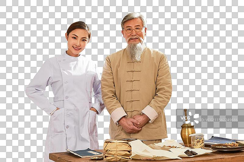 老中医和年轻医生的肖像图片素材