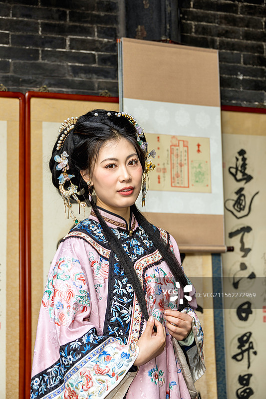 晋商大小姐平遥古城古装古建日升昌人像摄影图片素材