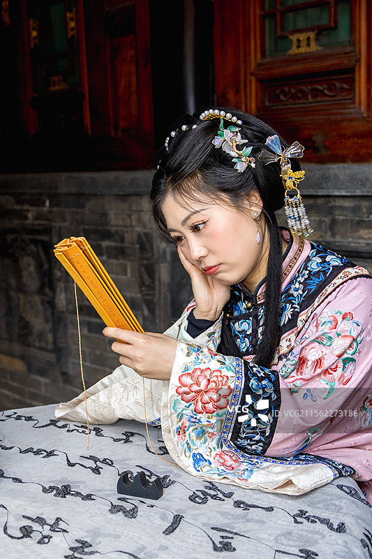 晋商大小姐平遥古城古装古建日升昌人像摄影图片素材