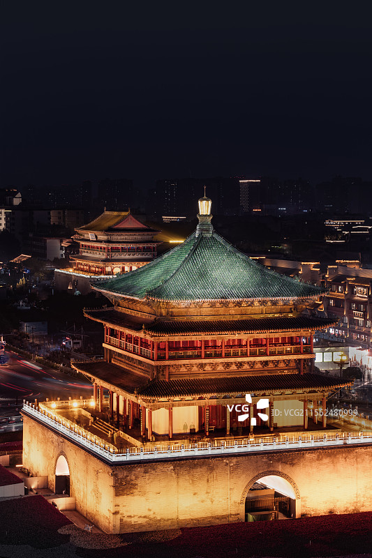 西安钟楼鼓楼同框图片素材