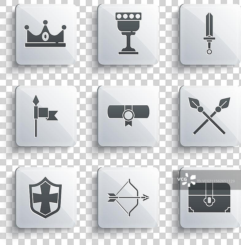 中世纪弓箭与古董宝箱图片素材