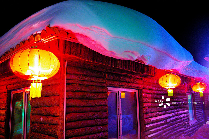 雪乡夜景图片素材