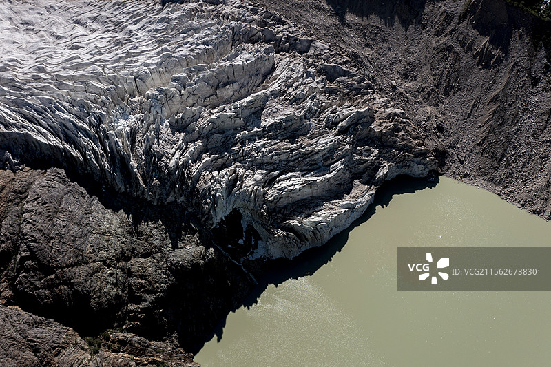 航拍布加雪山坡戈冰川图片素材