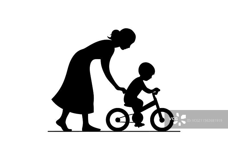 母亲帮助孩子学习骑平衡车图片素材