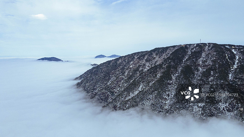 岳阳天岳幕阜山冬季航拍图片素材