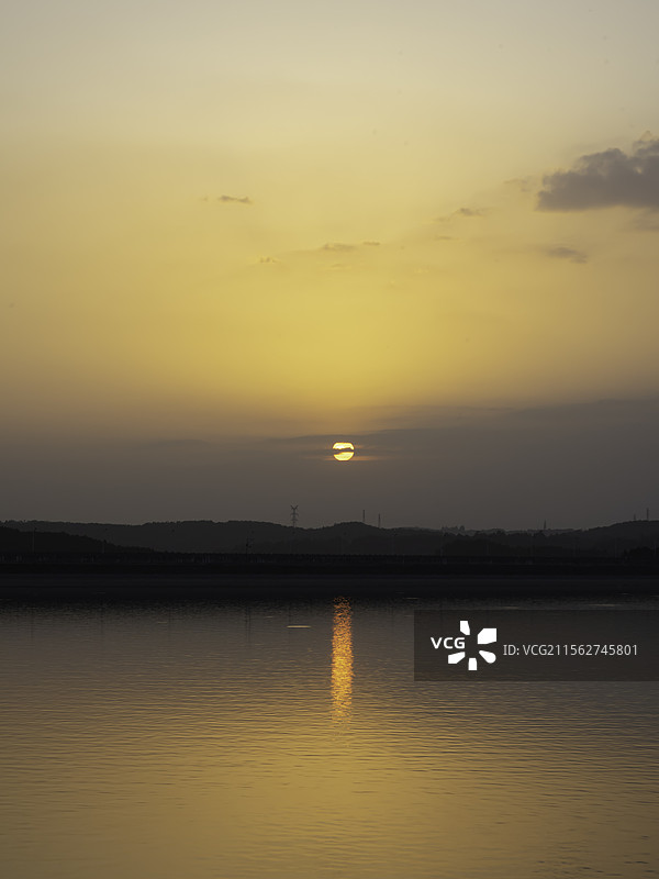 绵阳仙海风景区日落时分图片素材