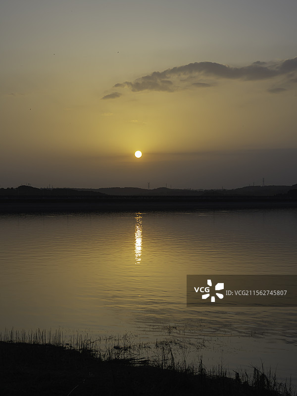 绵阳仙海风景区日落时分图片素材