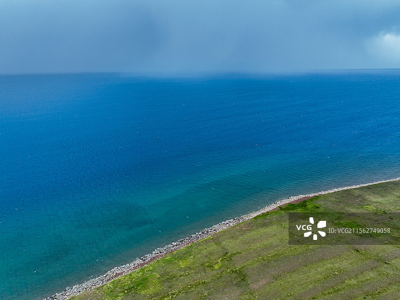 赛里木湖航拍图片素材