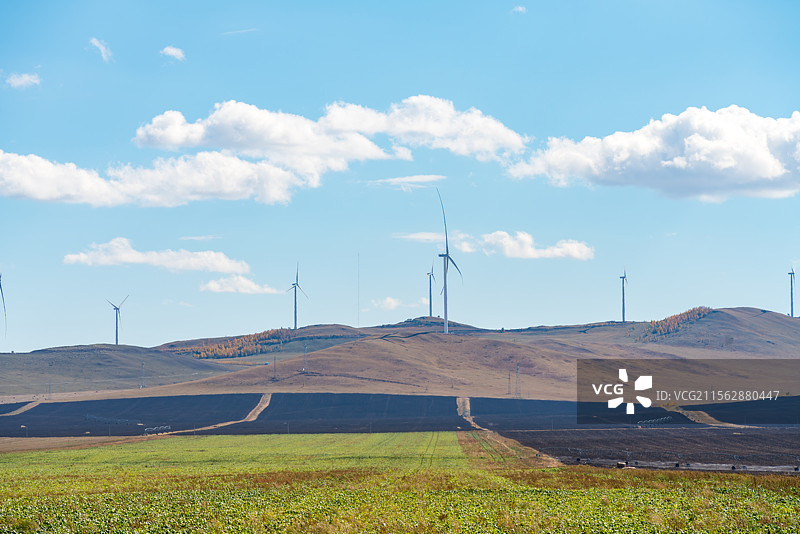 农田与风车图片素材