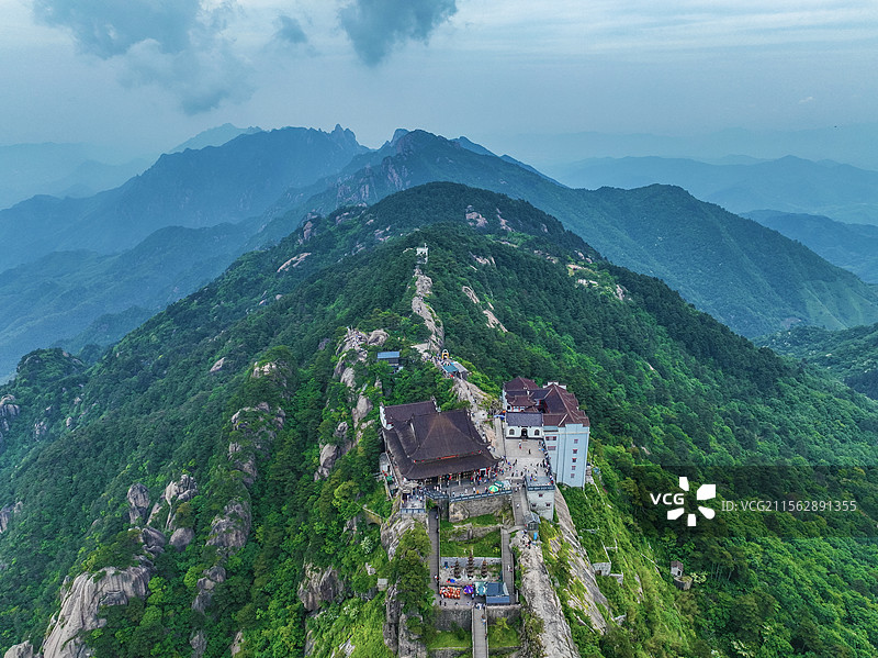 九华山群峰耸立+安徽省池州市青阳县九华山风景区-天台景区图片素材