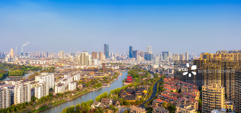 江苏，淮安市，里运河文化长廊，里运河，中洲公园，清江浦中洲岛，清江浦楼，国师塔，都市天际线，春季航拍图片素材