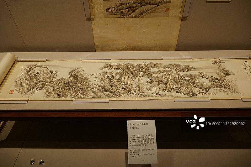 清 汪昉 松门坐月图 山水画 山东博物馆图片素材