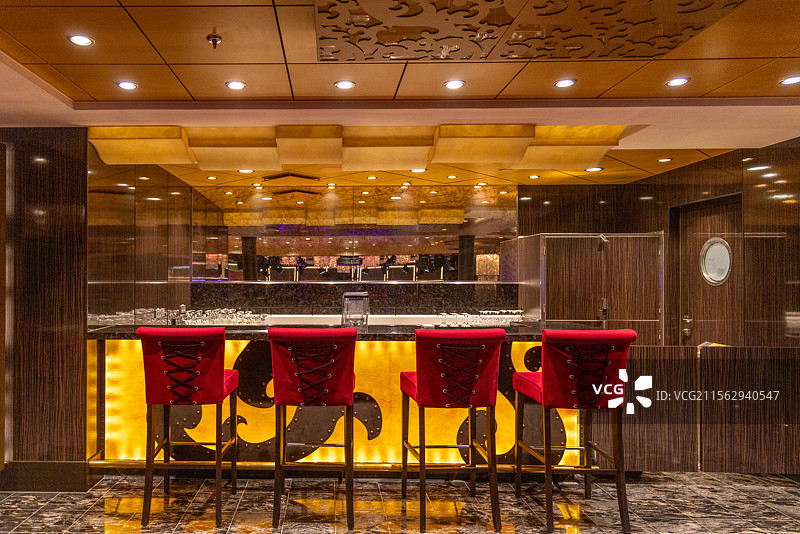 国际邮轮海洋光谱号悦音厅 四楼吧台图片素材