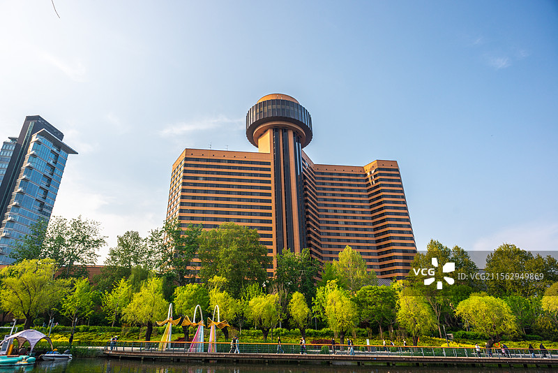 北京亮马河昆仑饭店大厦图片素材