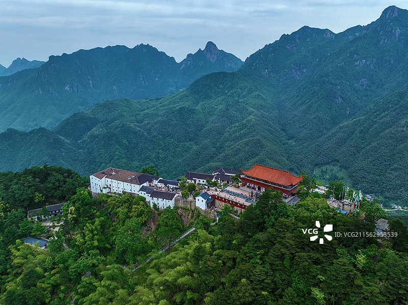 九华山百岁宫+安徽省池州市青阳县九华山风景区图片素材