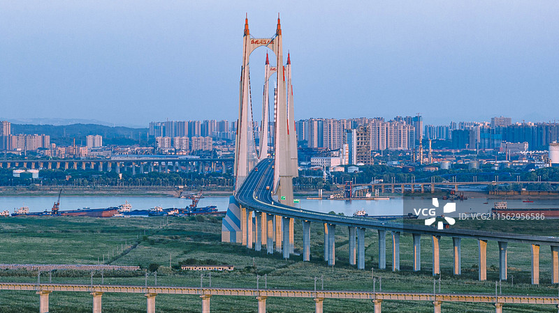 岳阳洞庭湖洞庭大桥图片素材