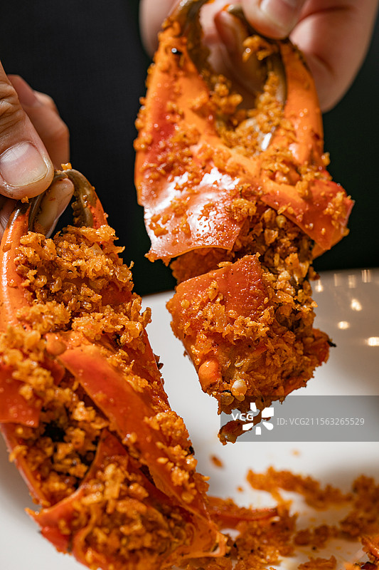 桥底辣蟹炸螃蟹大螃蟹炒蟹避风塘炒蟹蟹钳粤菜顺德菜客家菜潮汕菜香港美食图片素材