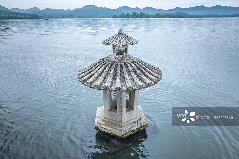 西湖翠光亭灯龛灯塔图片素材