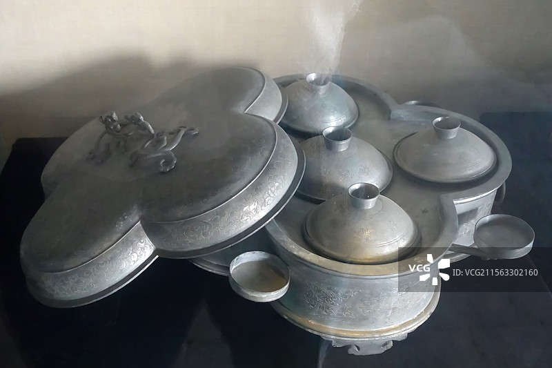 河北清东陵  锡 一品锅  古董图片素材