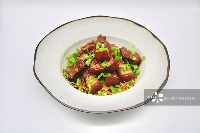 一盘美味好看的红烧肉图片素材