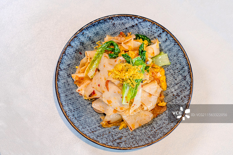 腾冲特色美食炒饵块  腾冲大救驾 酸汤配炒饵块 炒饵块精美图片 腾冲特色酸汤图片素材