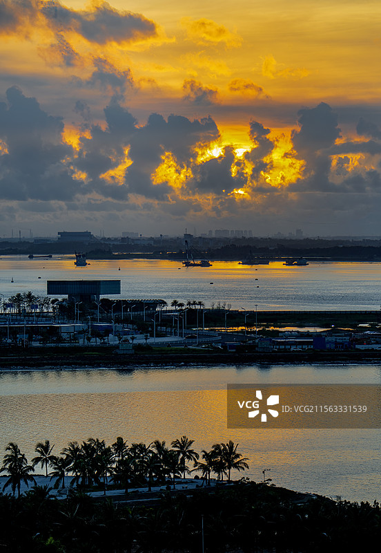 《金沙湾晨色》图片素材