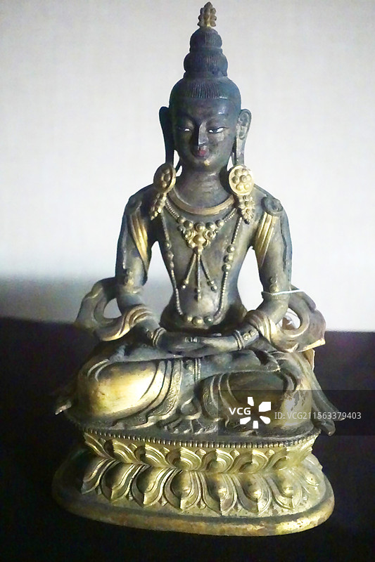 河北清东陵   铜佛  鎏金图片素材