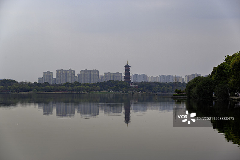 南昌象湖湿地公园春光图片素材