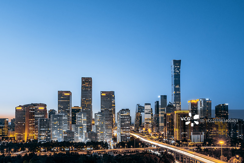 中国北京国贸CBD建筑群高视角夜景风光图片素材