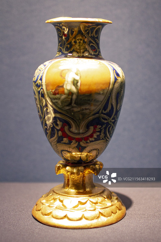 古比奥大师工坊的水壶图片素材