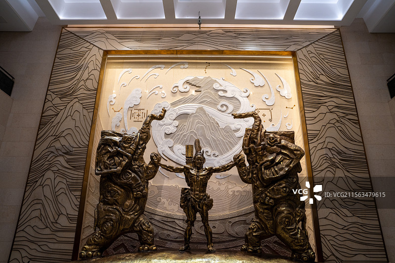 河南博物院神话主题雕塑场景图片素材