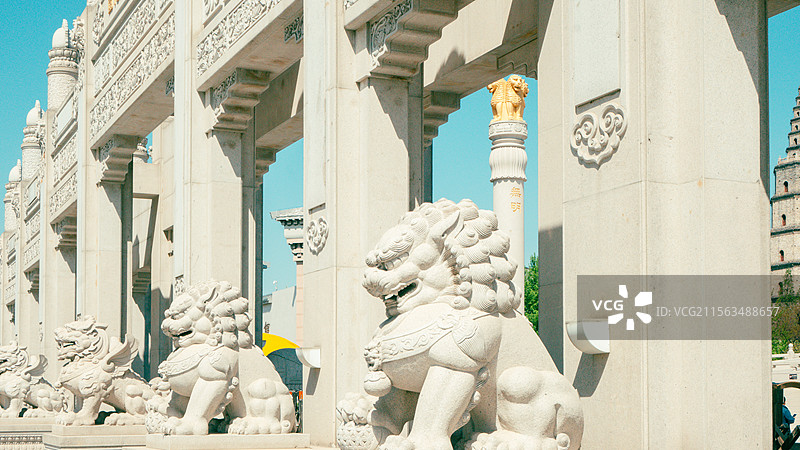 兖州兴隆文化园：佛教圣地的宏伟与庄严图片素材