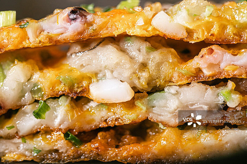 蚵仔煎蚝仔烙蚝仔煎蛋生蚝煎鸡蛋鸡蛋饼蚝仔饼香港美食粤菜福建美食潮汕美食潮州菜图片素材